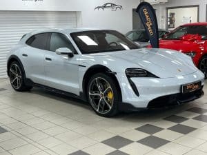 Porsche TAYCAN TURBO S